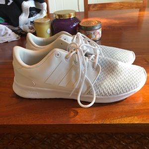 White Adidas Tennis Shoes